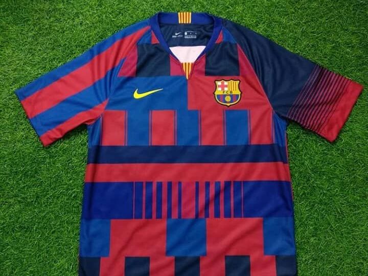  汉堡俱乐部成立百年纪念，推出特别版球衣  